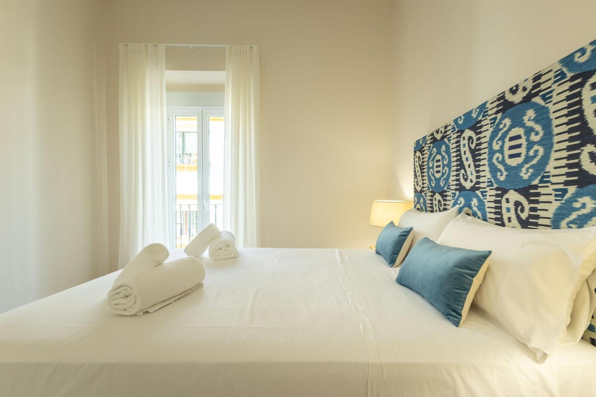 Rt41 Triana Deluxe Apartment Seville Luaran gambar